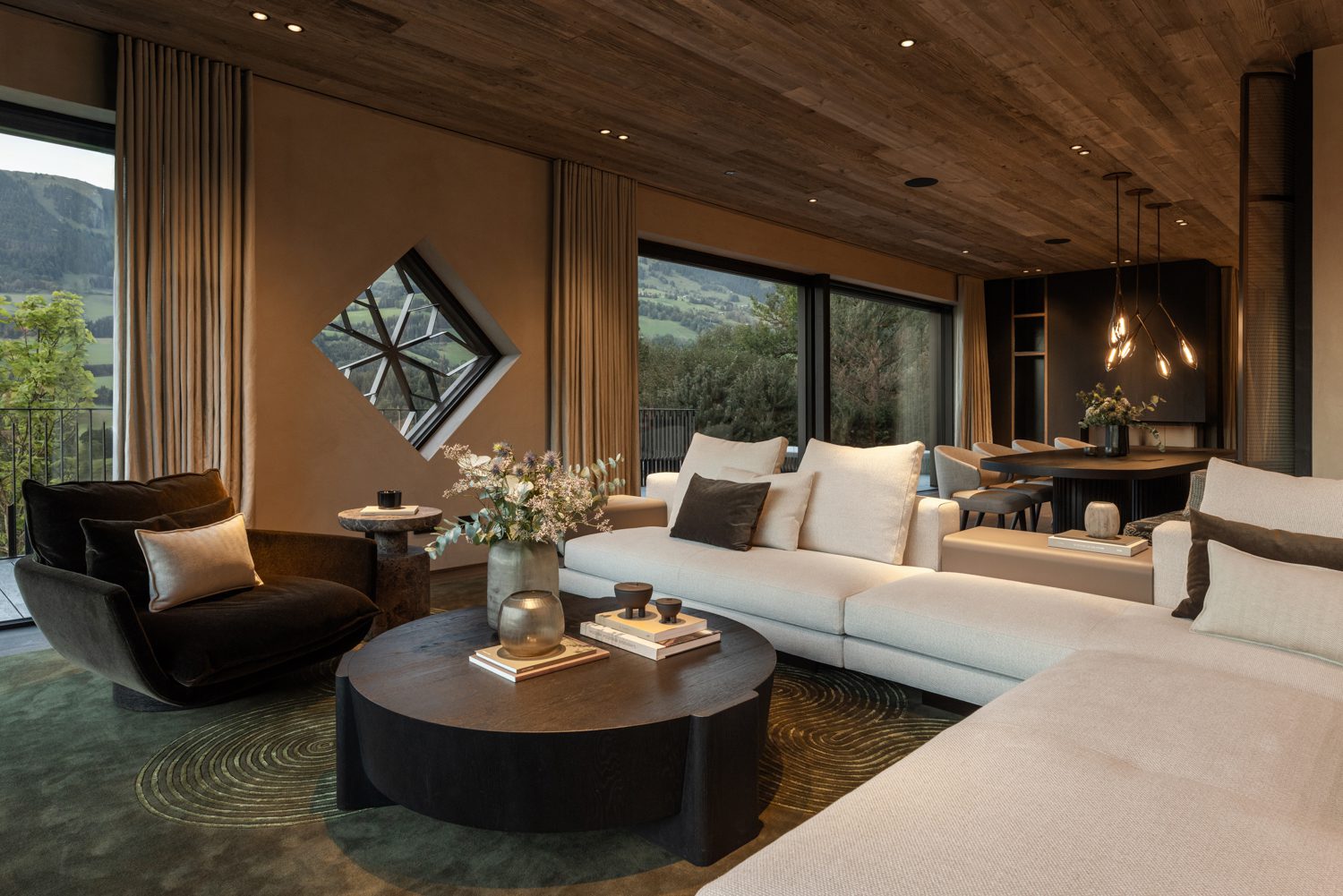 wohnraum-alpine-architektur-kitzbuehel