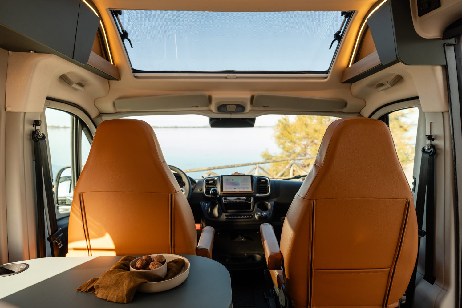 luxury-cockpit-photography-travel-lifestyle-interior-anna-fichtner